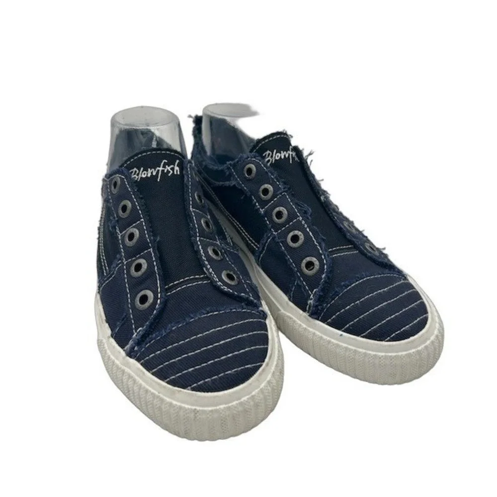 Blowfish Malibu Slip On Sneaker Women's Size 9.5 Navy Blue Distressed Canvas